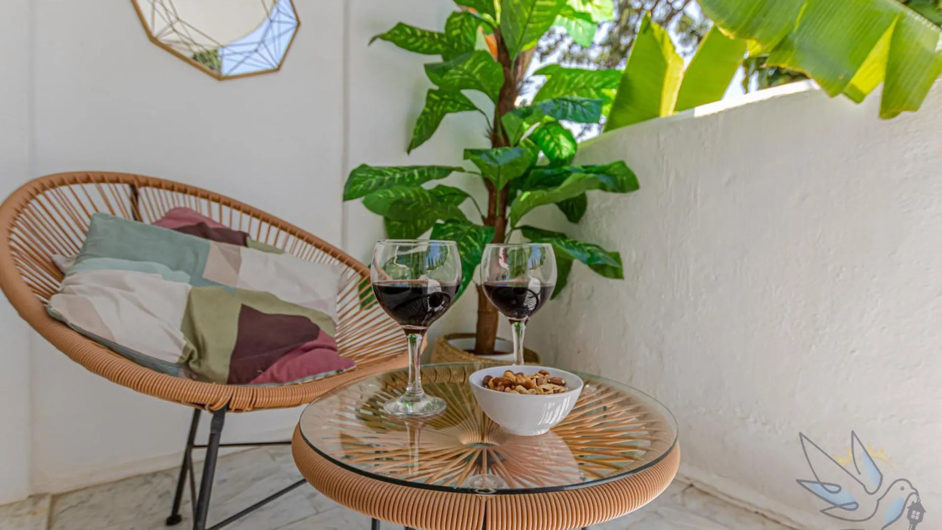 Benalgolf: Seaside Apartment with Private BBQ Backyard Benalmadena Spain